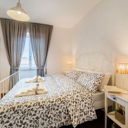 ساباوديا White Rooms المظهر الخارجي الصورة