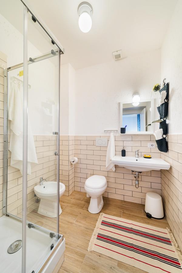 ساباوديا White Rooms المظهر الخارجي الصورة